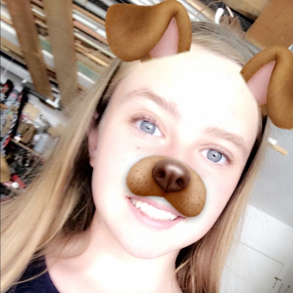 Meet your Posher, Tess - Picture 2 of 2